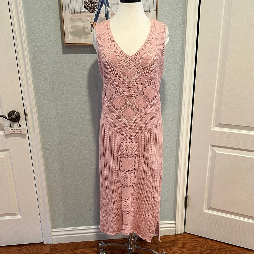Free People Beach Sz Medium Dusty Pink Crochet Maxi Dress • NEW! - Picture 4 of 12